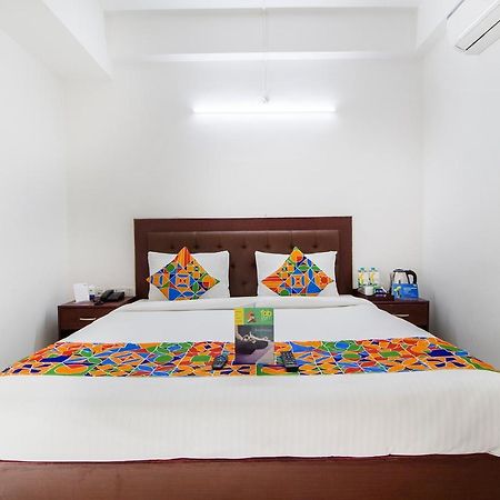Fabhotel Limestone Suites - 750M From Yashoda Hospitals, Somajiguda Hyderabad Exterior photo