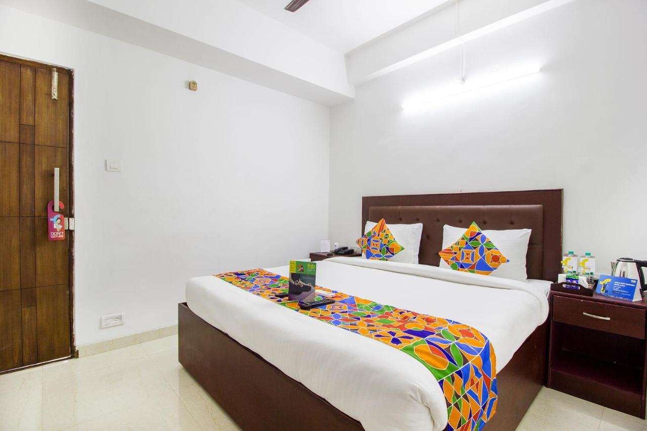 Fabhotel Limestone Suites - 750M From Yashoda Hospitals, Somajiguda Hyderabad Exterior photo